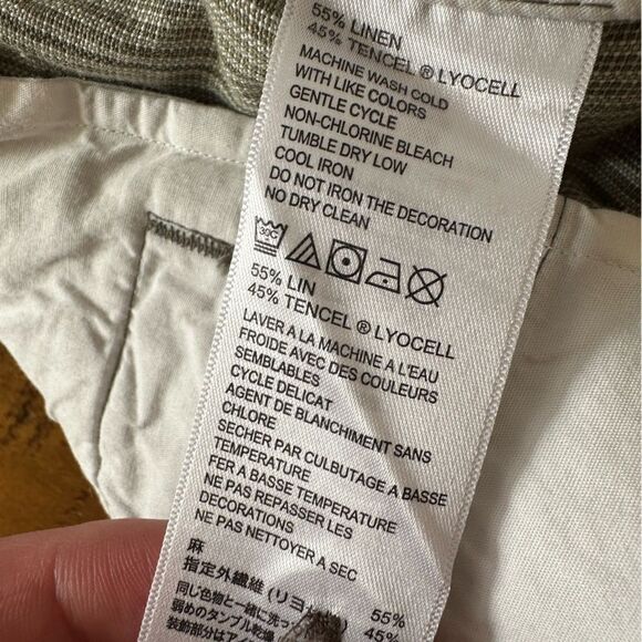 Tommy Bahama Striped Linen Tencel 8" inseam pull on short size L khaki shorts - Picture 3 of 6